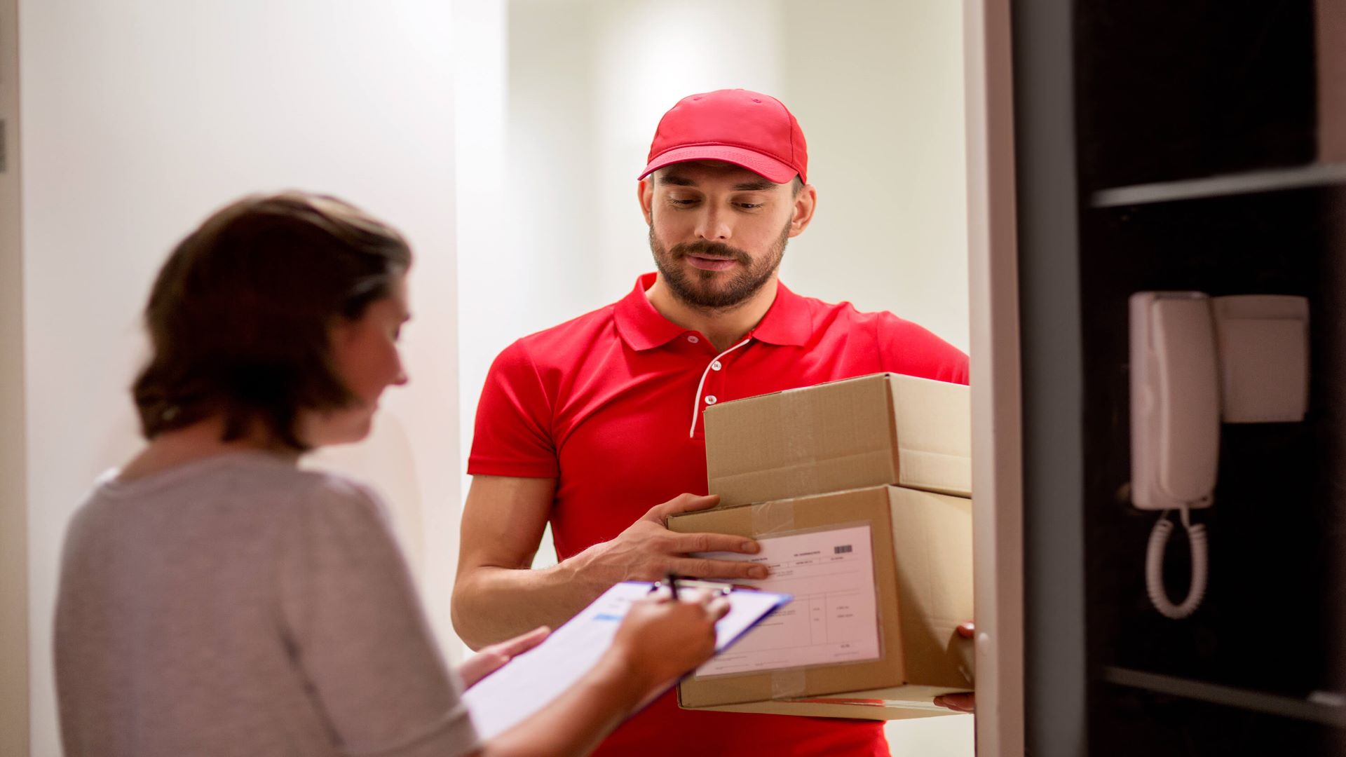 Large Package Delivery Companies