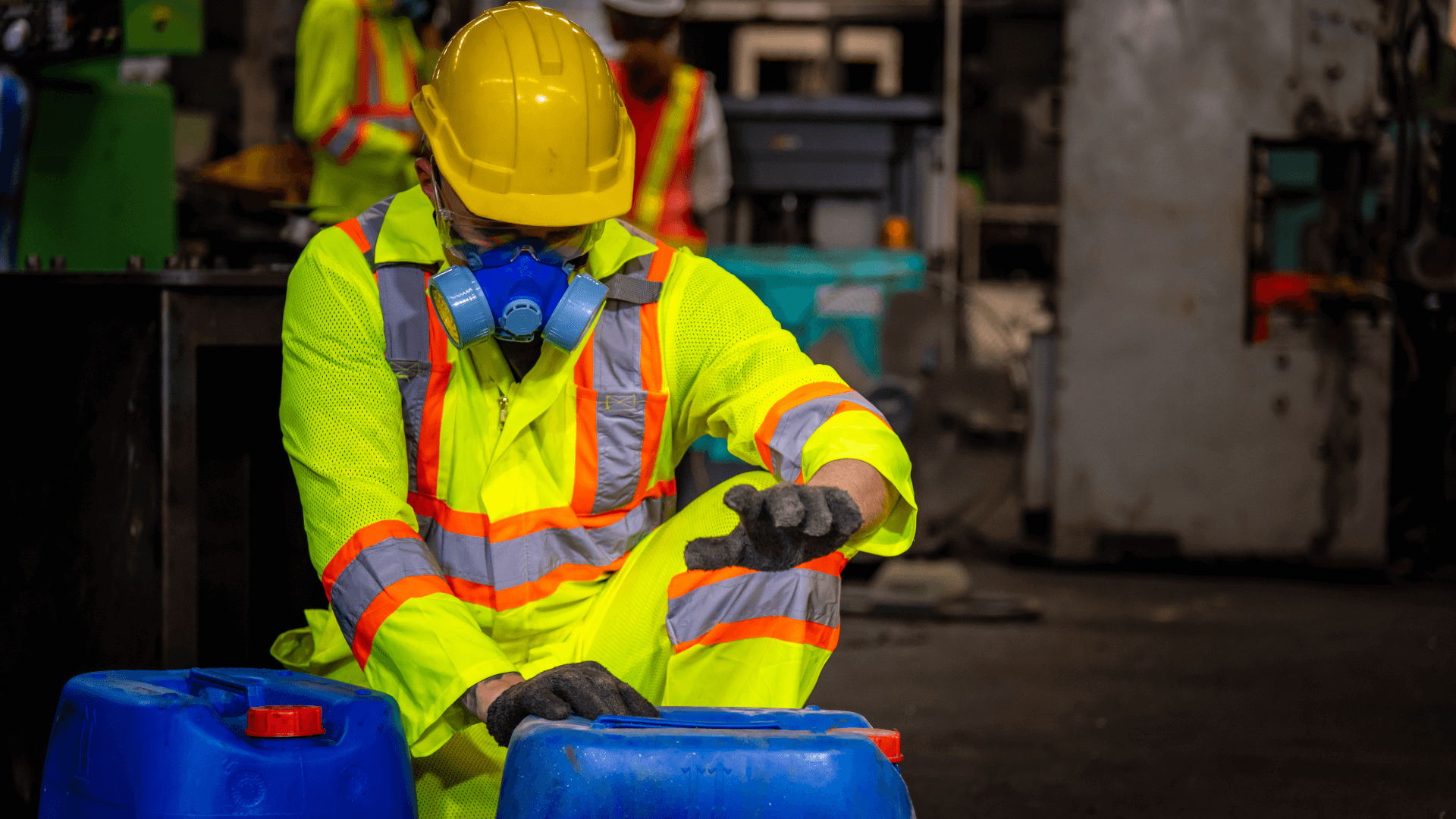 Schede di sicurezza dei materiali: Una guida completa alla sicurezza sul lavoro